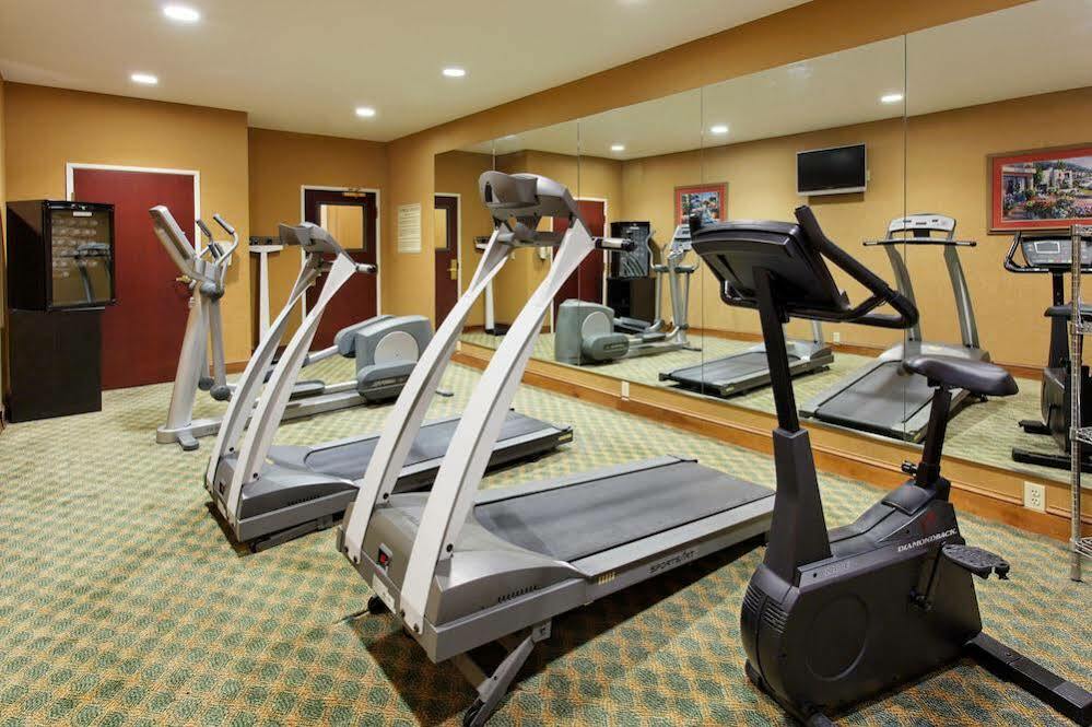 Holiday Inn Express & Suites Tupelo By Ihg Instalações foto